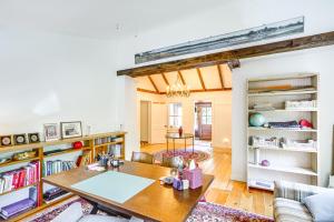 Gallery image of 9 Mi to Dtwn Hudson Pet-Friendly Home with Pool in Craryville