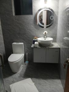 Bilik mandi di Bahari Suites +27 gambar