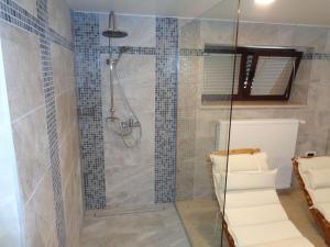 Phòng tắm tại House Gorska vila