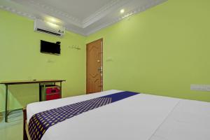 Μια τηλεόραση ή/και κέντρο ψυχαγωγίας στο Hotel O SS Residency