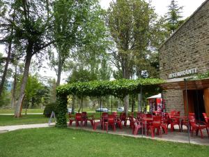 Gallery image of Hotel El Mesón in Javier +9 photos