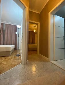 Ένα μπάνιο στο Podgorica-Montenegro