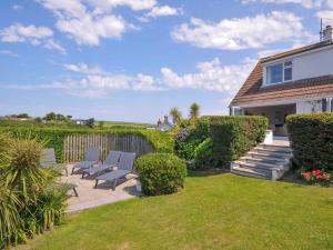 Κήπος έξω από το Sunset