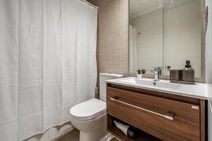 Modern & Fully Equipped Apt Next to Metro tesisinde bir banyo