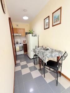 Η κουζίνα ή μικρή κουζίνα στο Appart Hotel Garay +19 φωτογραφίες