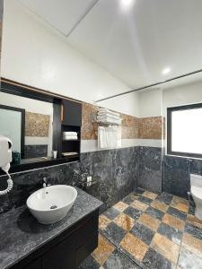 Bilik mandi di Xanh Melody Resort +38 gambar
