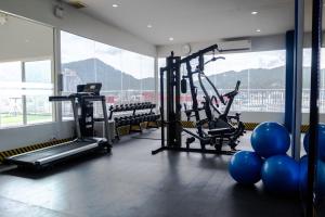 Fitness centrum a/nebo fitness zařízení v ubytování Amata Patong