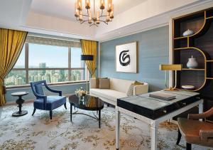 Posezení v ubytování The St. Regis Shanghai Jingan