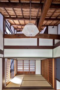 Fotografie z fotogalerie ubytování 京町家一棟貸しKyoto Machiya Stay En v Kjótu