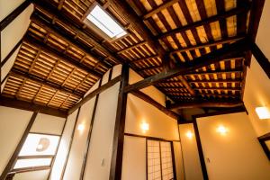 Fotografie z fotogalerie ubytování 京町家一棟貸しKyoto Machiya Stay En v Kjótu