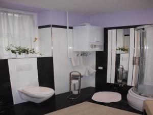 Koupelna v ubytování Apartments ABA Zagreb