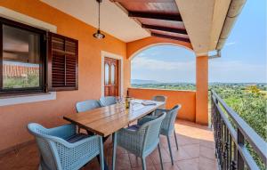 Balkón alebo terasa v ubytovaní Holiday Home Koromani V