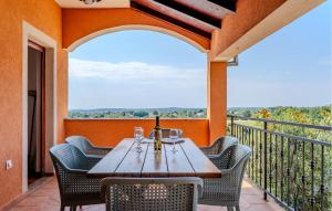 Balkón alebo terasa v ubytovaní Holiday Home Koromani V