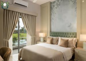 Katil atau katil-katil dalam bilik di Canterbury Hotel & Golf Resort - Only Official Hospitality partner at Canterbury