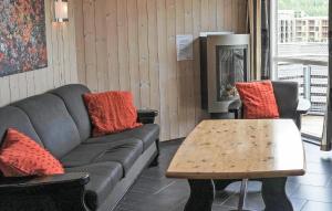 Posezení v ubytování Pet Friendly Apartment In Hemsedal