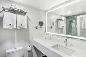 Koupelna v ubytování The Ashi, Ascend Hotel Collection