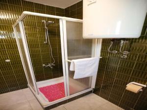 Koupelna v ubytování Scenic Holiday Home in Bibinje near Sea