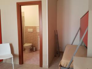 A bathroom at L'Isola del Sale