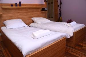 Ένα ή περισσότερα κρεβάτια σε δωμάτιο στο Apartament Kielce Lecha