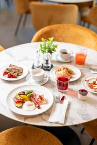 Essen im Hotel oder in der Nähe