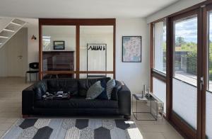 Posezení v ubytování Panoramic Ocean Views With Private Coast