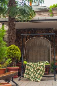 Een tuin van Hotel Phaliashvili