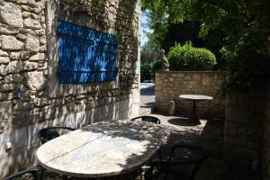 Zdjęcie z galerii obiektu very pleasant provençal mas, typical to the region, with heated pool in saint remy de provence - 9 people w mieście Saint-Rémy-de-Provence