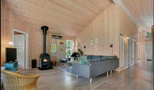 Un lugar para sentarse en Holiday Home Near Mini-Mallorca In Øster Hurup 15 fotos más