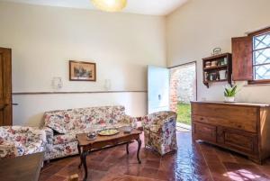 Χώρος καθιστικού στο Panoramic Guesthouse In The Siena Hills
