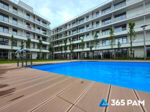 Πισίνα στο ή κοντά στο Apartament Ku Morzu z basenem przy plaży- 365PAM