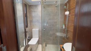 Koupelna v ubytování Guest suite in Beverly Hills Sodic