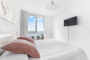 Кровать или кровати в номере Topete Alicante