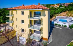 Budova, v ktorej sa apartmán nachádza