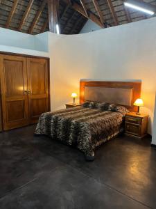 Ένα ή περισσότερα κρεβάτια σε δωμάτιο στο Soutpansberg Lodge Louis Trichardt