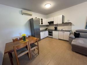 Kuchyň nebo kuchyňský kout v ubytování "DeeZee" Apartment