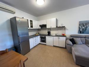 Kuchyň nebo kuchyňský kout v ubytování "DeeZee" Apartment