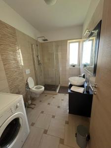 Koupelna v ubytování "DeeZee" Apartment
