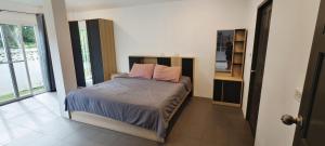 En eller flere senge i et værelse på Villa Lilly + 17 billeder