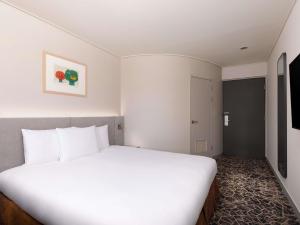 ibis Ambassador Seoul Insadong-Newly renovated in 2025にあるベッド