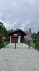 The building in which A villát is located