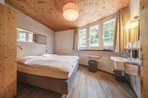 Koupelna v ubytování Hotel Quellenhof - Self Check-in & Adults Only