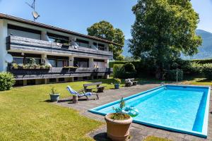 Πισίνα στο ή κοντά στο Ferienwohnung Stuiben Garmisch