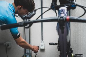 Đạp xe trong hoặc quanh Caravel Bike Hotel