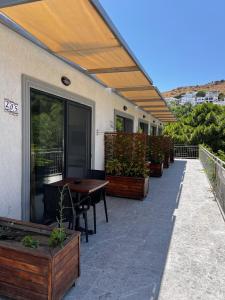 Uma varanda ou terraço em ByAKKAN HOTEL