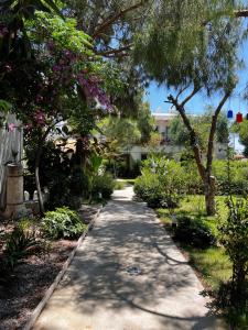 Um jardim em ByAKKAN HOTEL