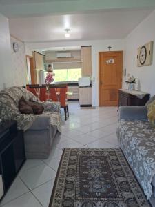 Χώρος καθιστικού στο Edifício Mônaco apt 302
