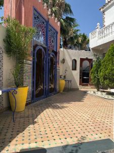 Το κτήριο όπου στεγάζεται  το bed & breakfast
