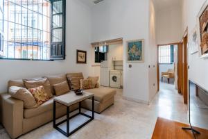 Posezení v ubytování GY Apartamento en Casa Sevillana junto a las Setas + 12 fotografií