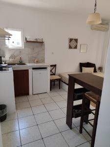 Gallery image of Pension Hlias - Chora Amorgos in Amorgos
