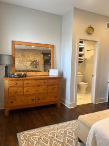 Un baño de The Clark